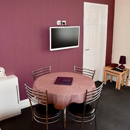 Empress Select Holiday Flats Blackpool Exterior photo