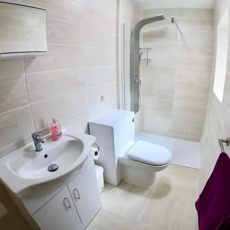 Empress Select Holiday Flats Blackpool Exterior photo